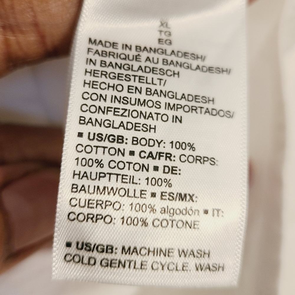 Amazon Essentials | Women's Basic White Button-Do… - image 6